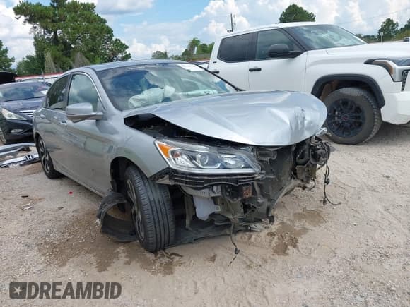 ✅ 2016 Honda Accord EX-L • VIN: 1HGCR2F80GA050057 • Lot: 43341243. Listed on IAAI with 177,910 mi. Free auction sales archive from the USA and detailed vehicle history report at DreamBid. Image 1.