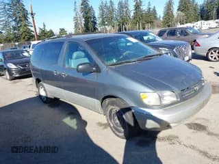 ✅ 1999 Toyota Sienna LE • VIN: 4T3ZF13C3XU103436 • Lot: 41667242. Wystawiony na IAAI z przebiegiem 228 318 mil. Bezpłatny archiwum sprzedaży aukcyjnych z USA i szczegółowy raport historii pojazdu na DreamBid. Zdjęcie 1.