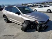 ✅ 2025 Volvo XC60 Ultra • VIN: YV4H60RM3S1007249 • Лот: 66888325. Опубликован ранее на Copart с пробегом 12 900 миль. Бесплатный доступ к архиву аукционных продаж из США и подробный отчёт об истории автомобиля на DreamBid. Изображение 4.