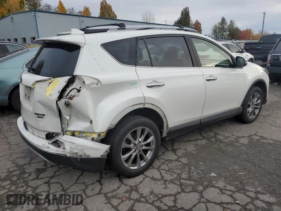 ✅ 2018 Toyota RAV4 Limited • VIN: JTMDFREV5JD257447 • Lot: 82667225. Listed on Copart with 147,875 mi. Free auction sales archive from the USA and detailed vehicle history report at DreamBid. Image 3.