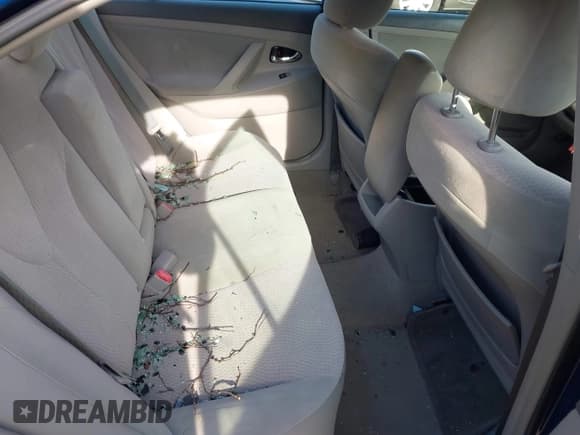 ✅ 2010 Toyota Camry LE • VIN: 4T4BF3EKXAR064836 • Лот: 43736500. Опубликован ранее на IAAI с пробегом 169 498 миль. Бесплатный доступ к архиву аукционных продаж из США и подробный отчёт об истории автомобиля на DreamBid. Изображение 8.