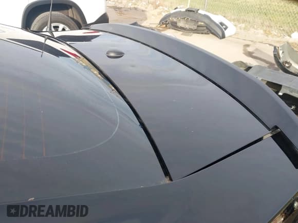 ✅ 2011 Ford Mustang GT Premium • VIN: 1ZVBP8CF9B5144457 • Lot: 43712768. Listed on IAAI with 42,181 mi. Free auction sales archive from the USA and detailed vehicle history report at DreamBid. Image 17.