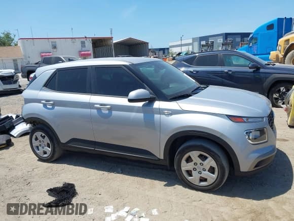 ✅ 2020 Hyundai Venue SE • VIN: KMHRB8A38LU046774 • Lot: 42114517. Listed on IAAI with 50,971 mi. Free auction sales archive from the USA and detailed vehicle history report at DreamBid. Image 13.