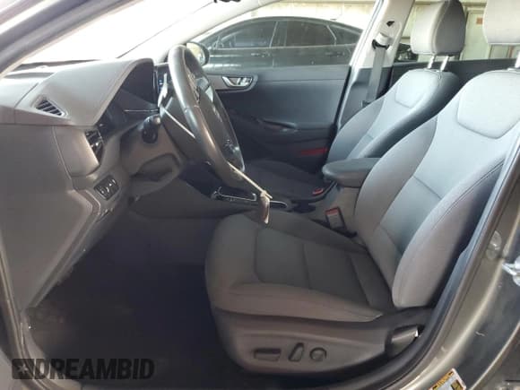 ✅ 2022 Hyundai Ioniq SE • VIN: KMHC75LC1NU282723 • Lot: 69860164. Wystawiony na Copart z przebiegiem 57 208 mil. Bezpłatny archiwum sprzedaży aukcyjnych z USA i szczegółowy raport historii pojazdu na DreamBid. Zdjęcie 7.