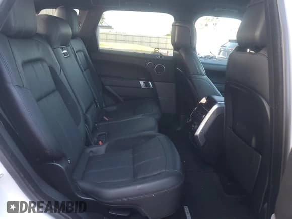 ✅ 2021 Land Rover Range Rover Sport HST • VIN: SALWS2RUXMA751881 • Lot: 80413535. Wystawiony na Copart z przebiegiem 58 750 mil. Bezpłatny archiwum sprzedaży aukcyjnych z USA i szczegółowy raport historii pojazdu na DreamBid. Zdjęcie 11.