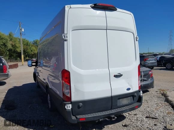 ✅ 2019 Ford Transit • VIN: 1FTBW3XG9KKA06558 • Лот: 43307440. Опубликован ранее на IAAI с пробегом 141 188 миль. Бесплатный доступ к архиву аукционных продаж из США и подробный отчёт об истории автомобиля на DreamBid. Изображение 3.