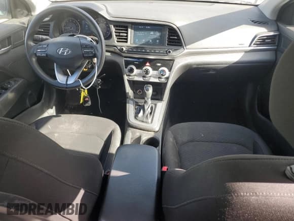 ✅ 2019 Hyundai Elantra SEL • VIN: KMHD84LF3KU785803 • Lot: 84272095. Listed on Copart with 128,362 mi. Free auction sales archive from the USA and detailed vehicle history report at DreamBid. Image 8.