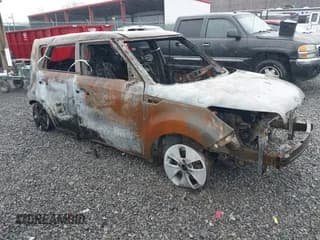 ✅ 2014 Kia Soul • VIN: KNDJN2A22E7055324 • Lot: 41913378. Listed on IAAI with 150,000 mi. Free auction sales archive from the USA and detailed vehicle history report at DreamBid. Image 1.