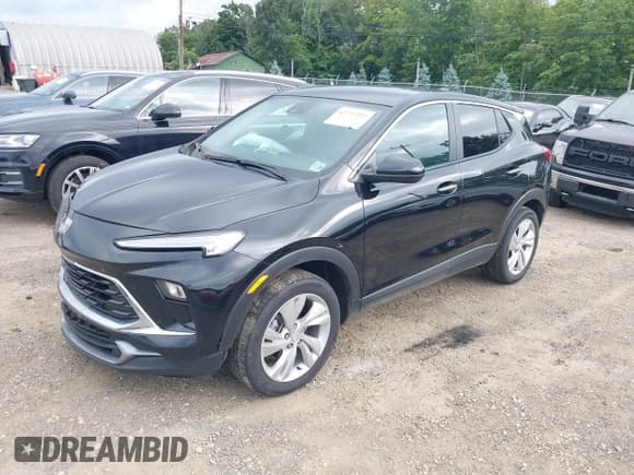 ✅ 2024 Buick Encore GX Preferred • VIN: KL4AMCSL8RB197822 • Lot: 42747292. Wystawiony na IAAI z przebiegiem 21 123 mil. Bezpłatny archiwum sprzedaży aukcyjnych z USA i szczegółowy raport historii pojazdu na DreamBid. Zdjęcie 2.