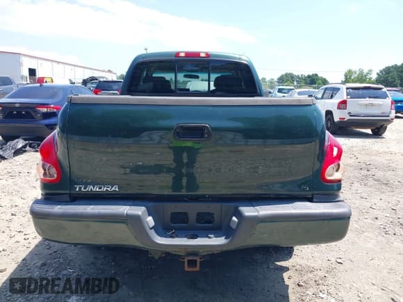 ✅ 2003 Toyota Tundra Limited • VIN: 5TBRT38143S376224 • Lot: 42569457. Listed on IAAI with 322,328 mi. Free auction sales archive from the USA and detailed vehicle history report at DreamBid. Image 16.