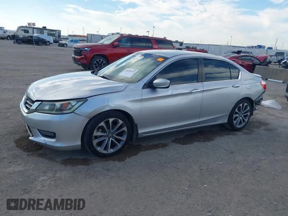 ✅ 2013 Honda Accord Sport • VIN: 1HGCR2F59DA134542 • Lot: 43459121. Listed on IAAI with 163,957 mi. Free auction sales archive from the USA and detailed vehicle history report at DreamBid. Image 15.