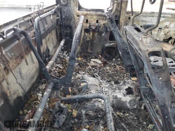 ✅ 2009 Chevrolet Silverado 2500HD LT • VIN: 1GCHK59K19E100686 • Lot: 78192434. Wystawiony na Copart z przebiegiem Nie podano. Bezpłatny archiwum sprzedaży aukcyjnych z USA i szczegółowy raport historii pojazdu na DreamBid. Zdjęcie 10.