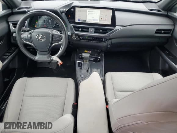 ✅ 2023 Lexus UX 250h Premium • VIN: JTHP6JBH1P2155868 • Lot: 69149765. Wystawiony na Copart z przebiegiem 19 392 mil. Bezpłatny archiwum sprzedaży aukcyjnych z USA i szczegółowy raport historii pojazdu na DreamBid. Zdjęcie 8.