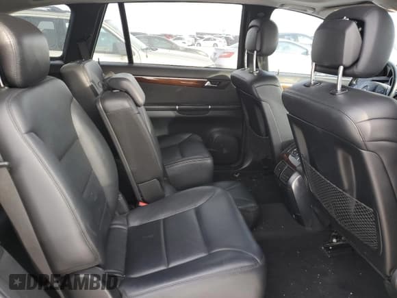 ✅ 2011 Mercedes-Benz R 350 • VIN: 4JGCB2FE3BA116145 • Lot: 80969174. Wystawiony na Copart z przebiegiem 281 884 mil. Bezpłatny archiwum sprzedaży aukcyjnych z USA i szczegółowy raport historii pojazdu na DreamBid. Zdjęcie 11.