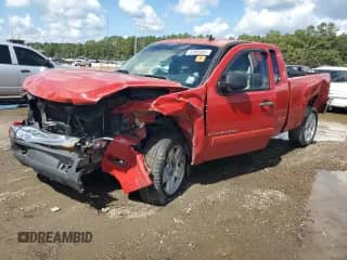 2007 Chevrolet Silverado 1500 1LT с VIN 2GCEC19C871657921, выставлен на аукционе Copart как лот 82008685 с пробегом Не указан миль и Списание • Salvage title. История ставок и продаж доступна на DreamBid. Изображение 1.