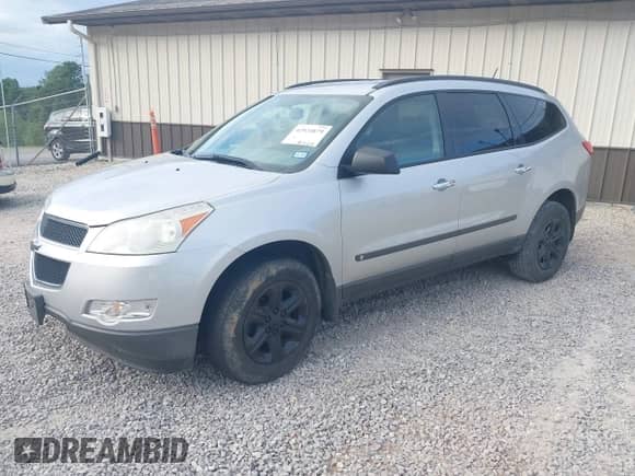 2009 Chevrolet Traverse LS with VIN 1GNER13D69S114271, listed as a IAAI auction lot 42924879 with 107,145 mi miles and . Bid and sale history available at DreamBid. Image 2.