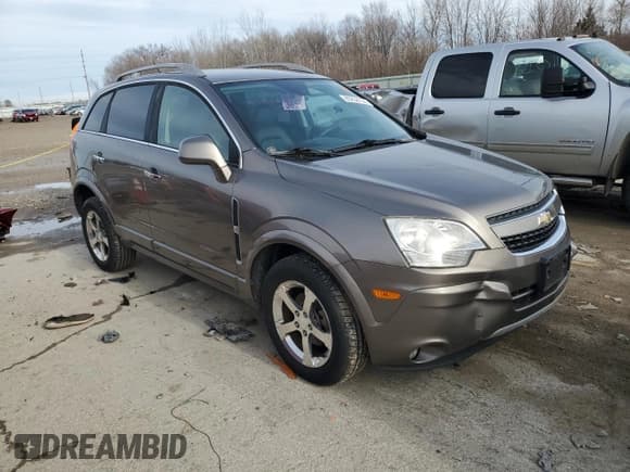 ✅ 2012 Chevrolet Captiva Sport LT • VIN: 3GNAL3E52CS606910 • Lot: 85258734. Wystawiony na Copart z przebiegiem 72 170 mil. Bezpłatny archiwum sprzedaży aukcyjnych z USA i szczegółowy raport historii pojazdu na DreamBid. Zdjęcie 4.