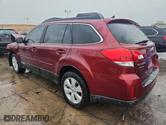✅ 2012 Subaru Outback Limited • VIN: 4S4BRCJC2C3273318 • Lot: 83846155. Wystawiony na Copart z przebiegiem 197 669 mil. Bezpłatny archiwum sprzedaży aukcyjnych z USA i szczegółowy raport historii pojazdu na DreamBid. Zdjęcie 2.