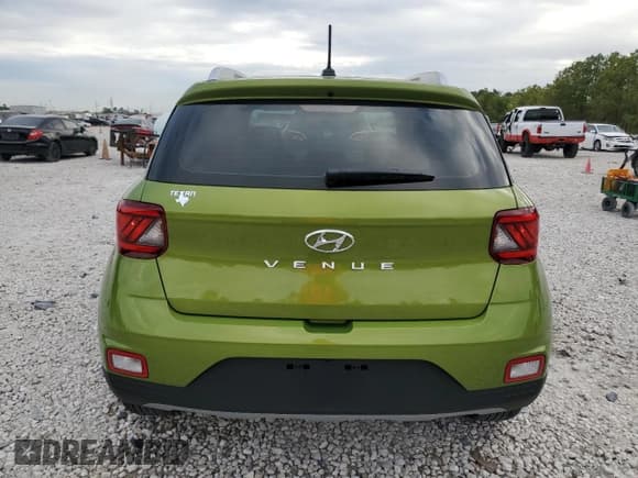 ✅ 2024 Hyundai Venue Limited • VIN: KMHRC8A30RU319695 • Lot: 83353344. Listed on Copart with 3,083 mi. Free auction sales archive from the USA and detailed vehicle history report at DreamBid. Image 6.