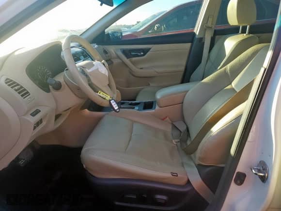 2015 Nissan Altima SV с VIN 1N4AL3AP8FC277095, выставлен на аукционе Copart как лот 90319715 с пробегом 77 124 миль миль и Списание • Salvage title. История ставок и продаж доступна на DreamBid. Изображение 7.