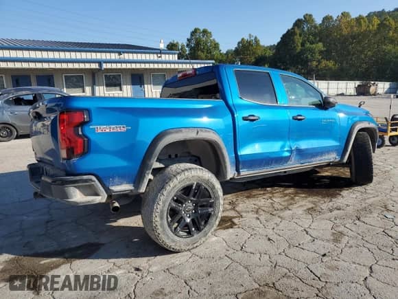 2024 Chevrolet Colorado 4WD Trail Boss с VIN 1GCPTEEK0R1227760, выставлен на аукционе Copart как лот 80683055 с пробегом Не указан миль и Списание • Salvage title. История ставок и продаж доступна на DreamBid. Изображение 3.