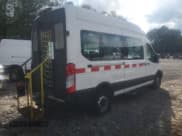 ✅ 2019 Ford Transit Passenger XL • VIN: 1FBAX2XM6KKB84733 • Lot: 84629655. Wystawiony na Copart z przebiegiem 145 446 mil. Bezpłatny archiwum sprzedaży aukcyjnych z USA i szczegółowy raport historii pojazdu na DreamBid. Zdjęcie 3.