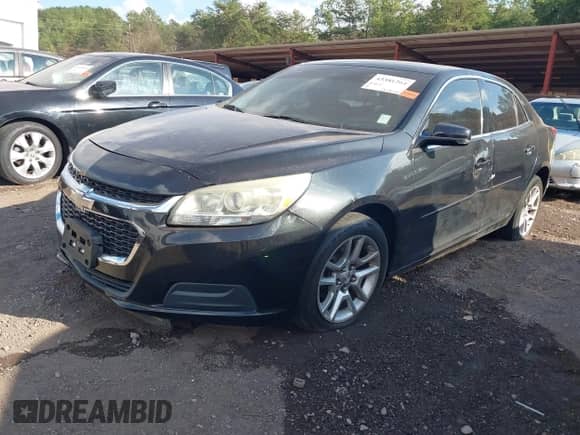 2015 Chevrolet Malibu LT z VIN 1G11C5SL8FF109630, wystawiony jako IAAI lot #43381264 z przebiegiem 124 002 mil mil oraz . Historia ofert i sprzedaży dostępna na DreamBid. Obrazek 2.