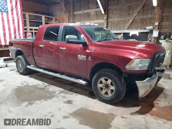 ✅ 2013 Ram 2500 SLT • VIN: 3C6UR5ML3DG527127 • Lot: 50058775. Wystawiony na Copart z przebiegiem 367 929 mil. Bezpłatny archiwum sprzedaży aukcyjnych z USA i szczegółowy raport historii pojazdu na DreamBid. Zdjęcie 4.
