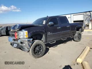✅ 2013 Chevrolet Silverado 2500HD LTZ • VIN: 1GC1KYEG8DF147785 • Lot: 85494534. Wystawiony na Copart z przebiegiem Nie podano. Bezpłatny archiwum sprzedaży aukcyjnych z USA i szczegółowy raport historii pojazdu na DreamBid. Zdjęcie 1.