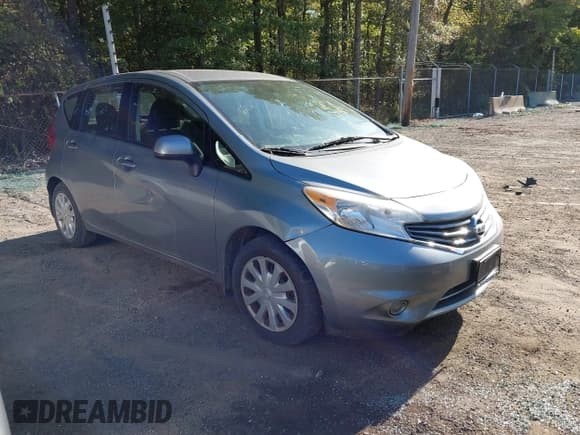 ✅ 2014 Nissan Note SV • VIN: 3N1CE2CP8EL396680 • Lot: 43377965. Listed on IAAI with 170,818 mi. Free auction sales archive from the USA and detailed vehicle history report at DreamBid. Image 1.
