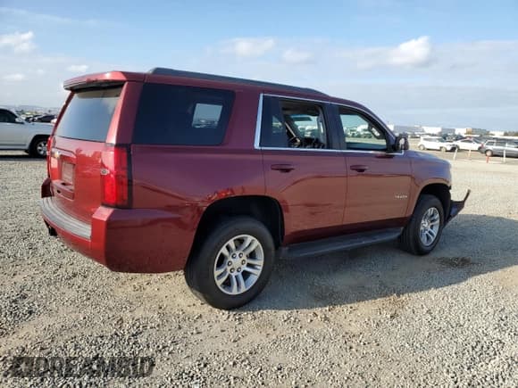 ✅ 2017 Chevrolet Tahoe LS • VIN: 1GNSCAKC3HR220311 • Lot: 81890065. Wystawiony na Copart z przebiegiem 151 101 mil. Bezpłatny archiwum sprzedaży aukcyjnych z USA i szczegółowy raport historii pojazdu na DreamBid. Zdjęcie 3.
