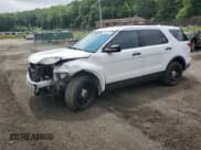 ✅ 2017 Ford Police Interceptor Utility • VIN: 1FM5K8ARXHGA04681 • Lot: 59983085. Wystawiony na Copart z przebiegiem 111 286 mil. Bezpłatny archiwum sprzedaży aukcyjnych z USA i szczegółowy raport historii pojazdu na DreamBid. Zdjęcie 1.