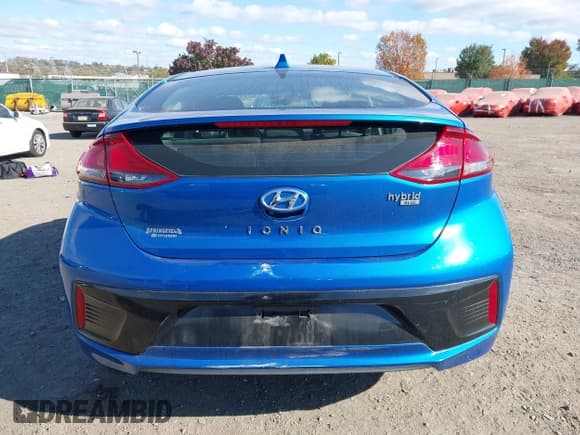 ✅ 2018 Hyundai Ioniq Blue • VIN: KMHC65LC1JU102735 • Lot: 43529622. Wystawiony na IAAI z przebiegiem 100 034 mil. Bezpłatny archiwum sprzedaży aukcyjnych z USA i szczegółowy raport historii pojazdu na DreamBid. Zdjęcie 17.