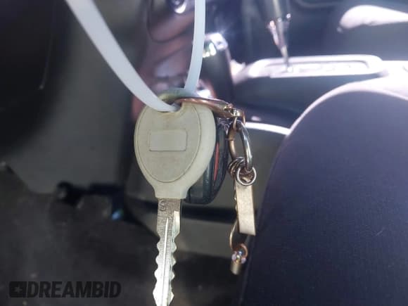 ✅ 2016 Jeep Wrangler Unlimited Sport • VIN: 1C4BJWDG9GL305554 • Lot: 43349335. Wystawiony na IAAI z przebiegiem 194 530 mil. Bezpłatny archiwum sprzedaży aukcyjnych z USA i szczegółowy raport historii pojazdu na DreamBid. Zdjęcie 11.