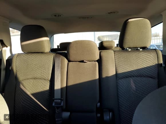 ✅ 2015 Dodge Journey SXT • VIN: 3C4PDCBG5FT682433 • Lot: 92036545. Wystawiony na Copart z przebiegiem 179 632 mil. Bezpłatny archiwum sprzedaży aukcyjnych z USA i szczegółowy raport historii pojazdu na DreamBid. Zdjęcie 10.