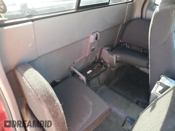 ✅ 2006 Ford Ranger STX • VIN: 1FTYR44E46PA50891 • Lot: 84252365. Listed on Copart with 209,164 mi. Free auction sales archive from the USA and detailed vehicle history report at DreamBid. Image 10.