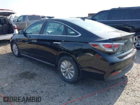 ✅ 2016 Hyundai Sonata SE • VIN: KMHE24L11GA018549 • Lot: 42300796. Listed on IAAI with 200,725 mi. Free auction sales archive from the USA and detailed vehicle history report at DreamBid. Image 3.