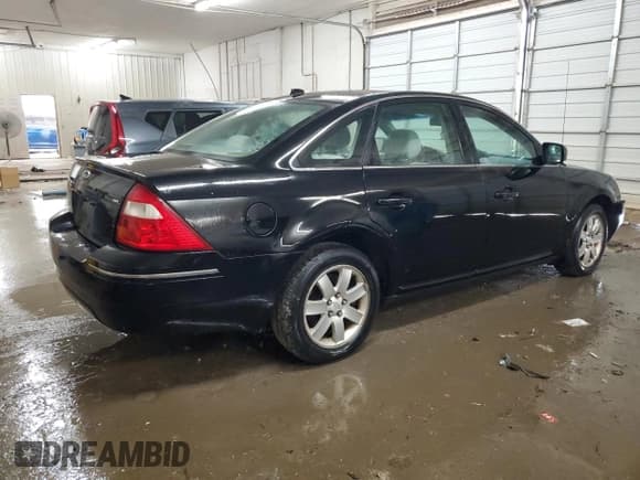 ✅ 2007 Ford Five Hundred SEL • VIN: 1FAHP27137G125719 • Lot: 60833575. Listed on Copart with 294,757 mi. Free auction sales archive from the USA and detailed vehicle history report at DreamBid. Image 3.