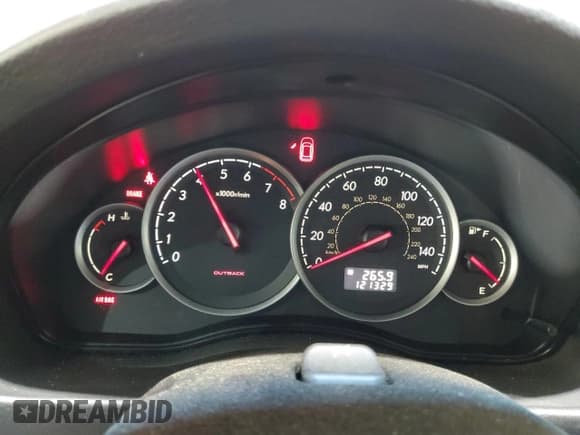 ✅ 2006 Subaru Legacy Outback • VIN: 4S4BP61C966362149 • Lot: 65570095. Wystawiony na Copart z przebiegiem 121 329 mil. Bezpłatny archiwum sprzedaży aukcyjnych z USA i szczegółowy raport historii pojazdu na DreamBid. Zdjęcie 9.