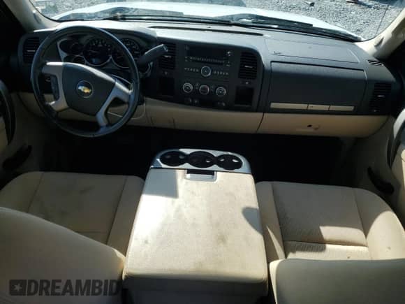 2011 Chevrolet Silverado 1500 LT with VIN 3GCPCSEA6BG308808, listed as a Copart auction lot 86218235 with 109,061 mi miles and Salvage title. Bid and sale history available at DreamBid. Image 8.