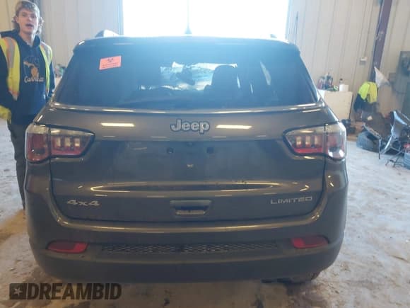 ✅ 2020 Jeep Compass Limited • VIN: 3C4NJDCB5LT119810 • Лот: 43395714. Опубликован ранее на IAAI с пробегом Не указан. Бесплатный доступ к архиву аукционных продаж из США и подробный отчёт об истории автомобиля на DreamBid. Изображение 15.