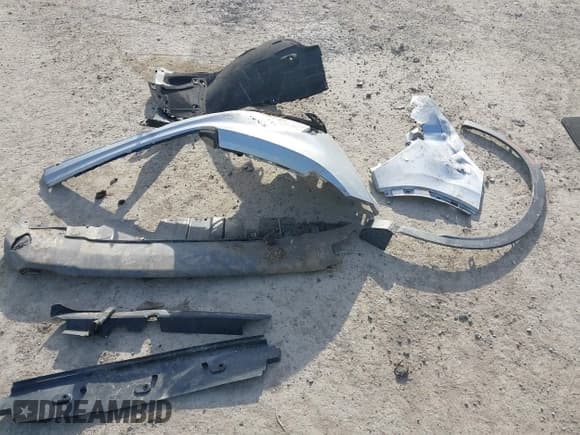 ✅ 2023 Honda CR-V Sport • VIN: 7FARS6H57PE023781 • Lot: 41829582. Wystawiony na IAAI z przebiegiem 9 651 mil. Bezpłatny archiwum sprzedaży aukcyjnych z USA i szczegółowy raport historii pojazdu na DreamBid. Zdjęcie 12.