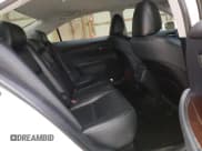 ✅ 2012 Lexus ES 330 • VIN: JTHBK1EG7C2472850 • Lot: 85334025. Wystawiony na Copart z przebiegiem 137 448 mil. Bezpłatny archiwum sprzedaży aukcyjnych z USA i szczegółowy raport historii pojazdu na DreamBid. Zdjęcie 10.