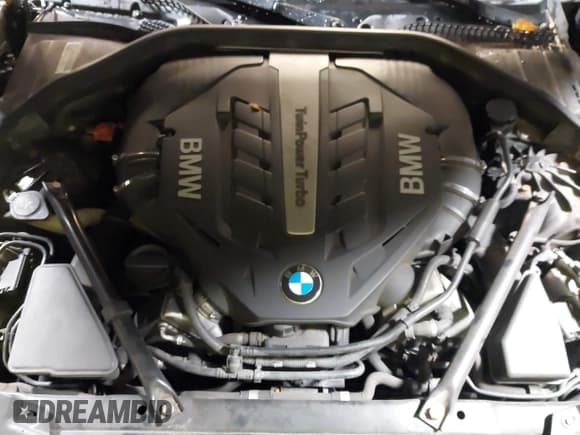 ✅ 2014 BMW 7 Series ALPINA B7 xDrive • VIN: WBAYF8C53ED141858 • Lot: 40987098. Wystawiony na IAAI z przebiegiem 128 404 mil. Bezpłatny archiwum sprzedaży aukcyjnych z USA i szczegółowy raport historii pojazdu na DreamBid. Zdjęcie 10.