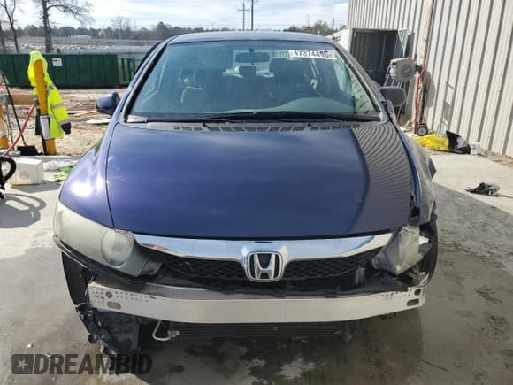 ✅ 2011 Honda Civic LX • VIN: 2HGFA1F58BH521385 • Lot: 47374495. Listed on Copart with 115,777 mi. Free auction sales archive from the USA and detailed vehicle history report at DreamBid. Image 5.