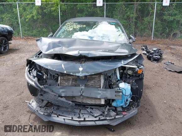 ✅ 2018 Chevrolet Malibu LT • VIN: 1G1ZD5ST9JF108480 • Lot: 42230437. Wystawiony na IAAI z przebiegiem 142 004 mil. Bezpłatny archiwum sprzedaży aukcyjnych z USA i szczegółowy raport historii pojazdu na DreamBid. Zdjęcie 13.