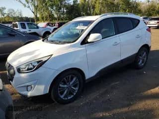 2015 Hyundai Tucson SE z VIN KM8JUCAG5FU107192, wystawiony jako Copart lot #70961655 z przebiegiem 61 215 mil mil oraz Szkoda całkowita • Salvage title. Historia ofert i sprzedaży dostępna na DreamBid. Obrazek 1.
