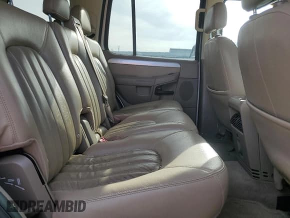 ✅ 2004 Mercury Mountaineer Convenience • VIN: 4M2ZU66E14UJ23140 • Lot: 86086384. Wystawiony na Copart z przebiegiem 179 371 mil. Bezpłatny archiwum sprzedaży aukcyjnych z USA i szczegółowy raport historii pojazdu na DreamBid. Zdjęcie 11.