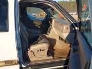 ✅ 2005 Chevrolet Suburban LT • VIN: 3GNEC16Z15G141971 • Lot: 43600392. Wystawiony na IAAI z przebiegiem 222 768 mil. Bezpłatny archiwum sprzedaży aukcyjnych z USA i szczegółowy raport historii pojazdu na DreamBid. Zdjęcie 5.