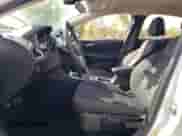 2017 Chevrolet Cruze LS z VIN 1G1BC5SM0H7133429, wystawiony jako Copart lot #82225725 z przebiegiem 161 844 mil mil oraz Szkoda całkowita • Salvage title. Historia ofert i sprzedaży dostępna na DreamBid. Obrazek 7.